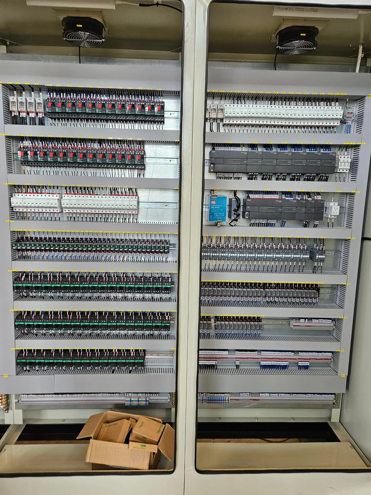 Water treatment process control cabinet detail